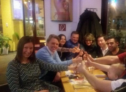 Treffen im Caf&eacute; am 28.02.17 - Foto 2 | Wollen wir bitte Deutsch lernen, das macht Spa&szlig; - Foto